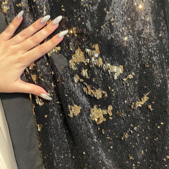 MICHAEL KORS Black & Gold Sequin Mini Dress - Size 4 - $40 OBO - Picture 5 of 5